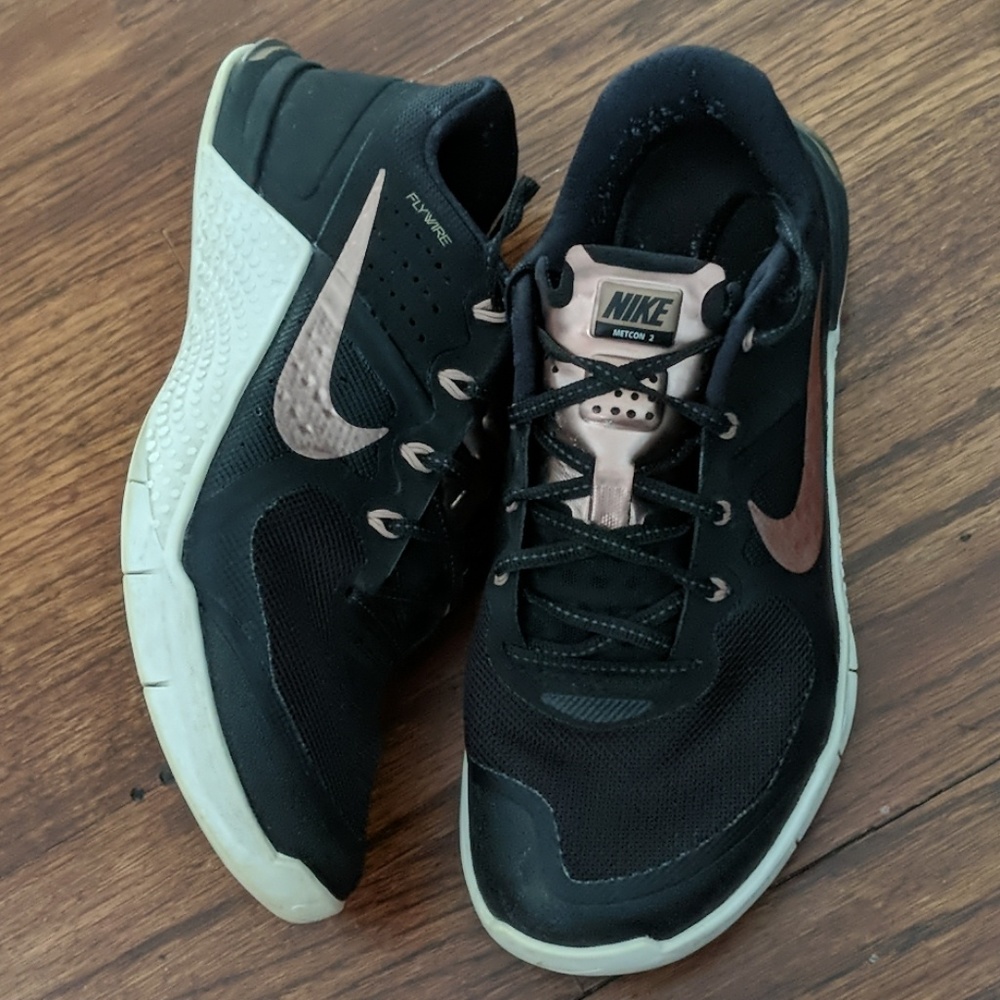 Rose gold nike metcon 2 crossfit / training shoes